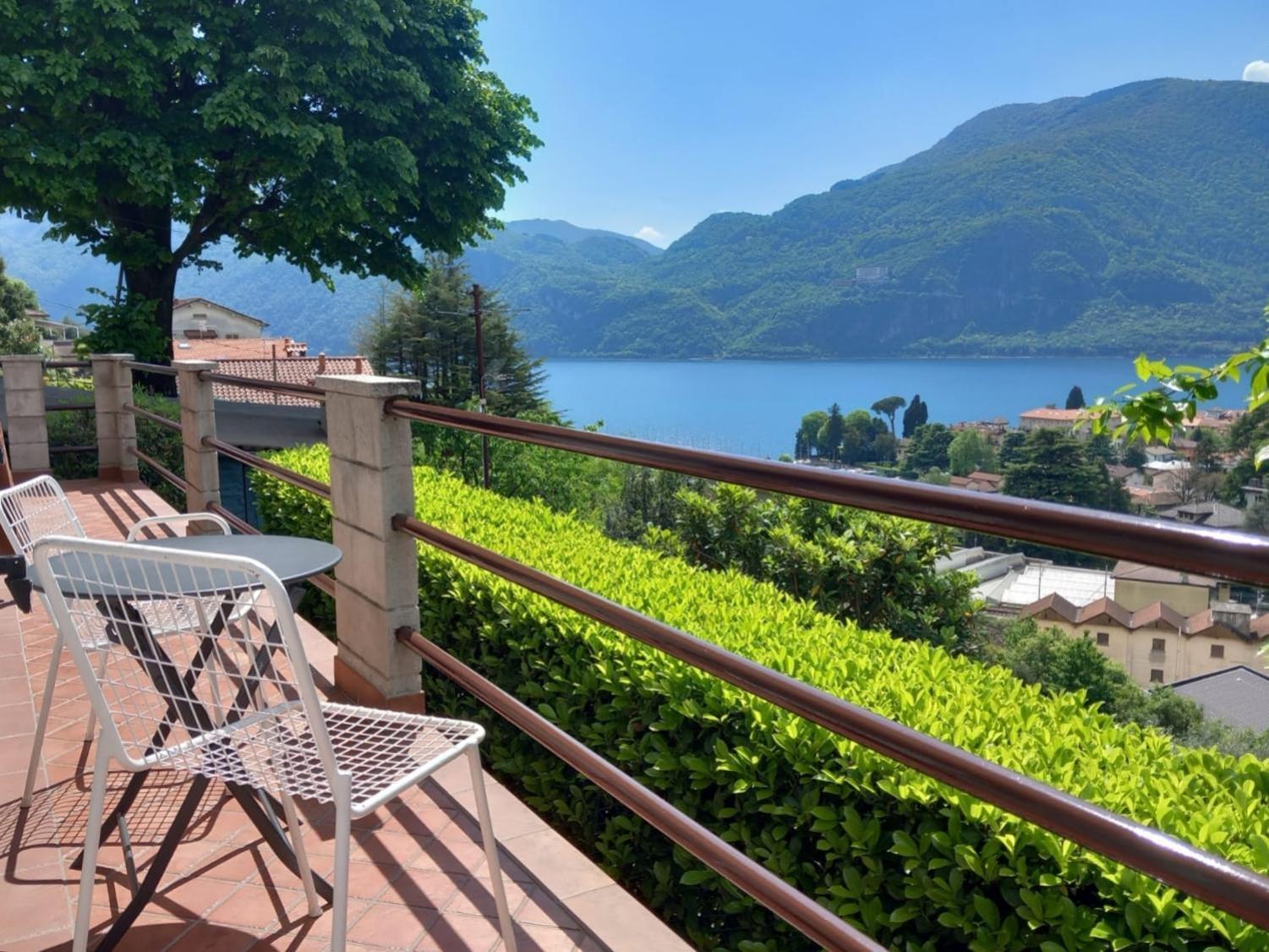 Lake And Guzzi View - Holiday Home Манделло-дель-Ларио Экстерьер фото
